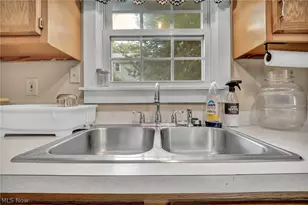 1382 Honodle Ave, Akron, OH 44305 - Photo 14