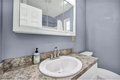 1382 Honodle Avenue, Akron, OH 44305 - Photo 20