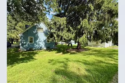 13280 Easton Street NE, Alliance, OH 44601 - Photo 12