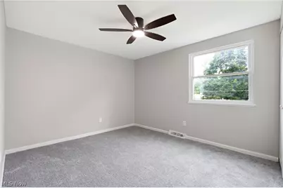 7012 Roe Boulevard, Madison, OH 44057 - Photo 4