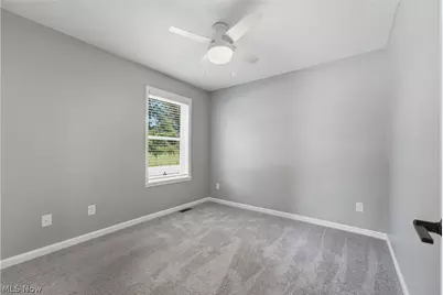 6031 Wentworth Lane SW, Canton, OH 44706 - Photo 32