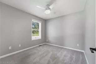 6031 Wentworth Ln SW, Canton, OH 44706 - Photo 32