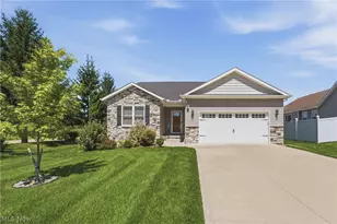 6031 Wentworth Ln SW, Canton, OH 44706 - Photo 1
