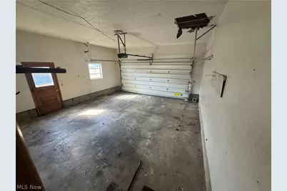 1809 Rockland Avenue, Belpre, OH 45714 - Photo 12