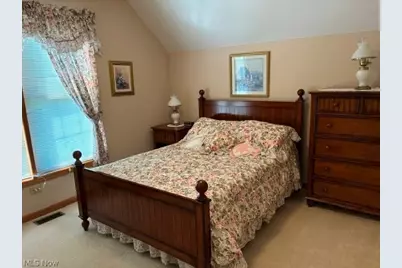 2940 Villa Glen Circle NW, Canton, OH 44708 - Photo 22