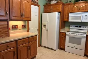 2940 Villa Glen Cir NW, Canton, OH 44708 - Photo 14
