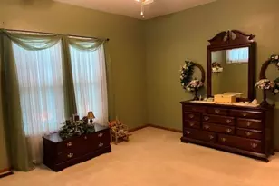 2940 Villa Glen Cir NW, Canton, OH 44708 - Photo 8