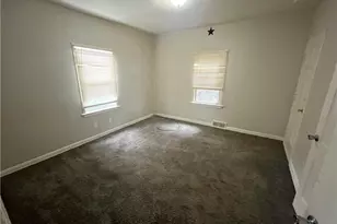 805 S Linden Ave, Alliance, OH 44601 - Photo 10