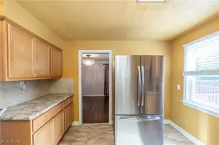 831 Sable Rd, Loveland, OH 44119 - Photo 4