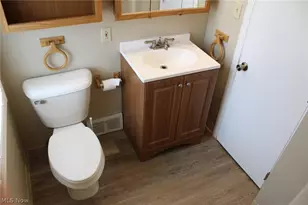 1733 Robindale St, Wickliffe, OH 44092 - Photo 18
