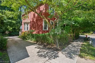 1308 W 95th St, Loveland, OH 44102 - Photo 2