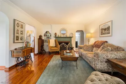 1519 11th Street NE, Massillon, OH 44646 - Photo 4