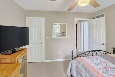 1506 Wellingshire Circle, Cuyahoga Falls, OH 44221 - Photo 20