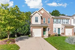 1506 Wellingshire Cir, Cuyahoga Falls, OH 44221 - Photo 1