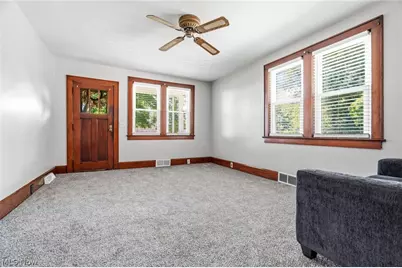 4645 Kendal Street SW, Canton, OH 44706 - Photo 8