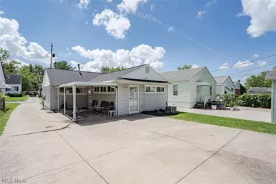16225 Clearview Avenue, Loveland, OH 44128 - Photo 18