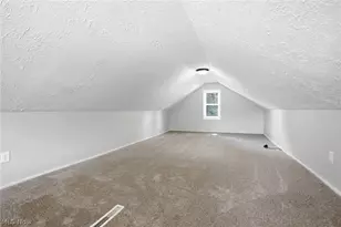 975 Corwin Ave, Akron, OH 44310 - Photo 22
