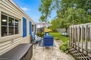 37301 Park Ave, Willoughby, OH 44094 - Photo 8