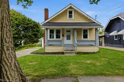 975 Corwin Avenue, Akron, OH 44310 - Photo 1