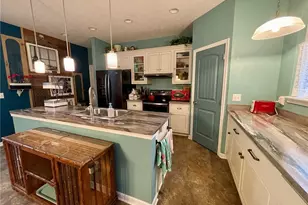 13171 Barrington Dr, Grafton, OH 44044 - Photo 6