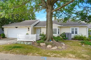 938 Sturbridge Dr, Akron, OH 44313 - Photo 26