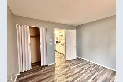519 Crosby Street #3, Akron, OH 44302 - Photo 2
