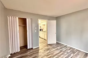 519 Crosby St, Akron, OH 44302 - Photo 2