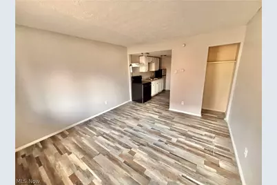 519 Crosby Street #3, Akron, OH 44302 - Photo 6