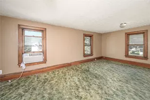 2261 8th St SW, Akron, OH 44314 - Photo 14