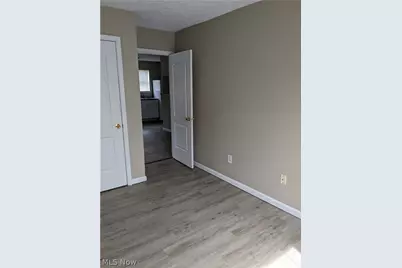 628 Sumner Street #DOWN, Akron, OH 44311 - Photo 22