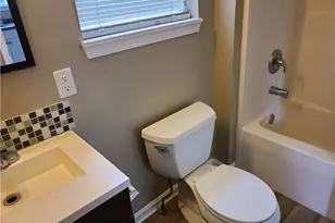628 Sumner St, Akron, OH 44311 - Photo 12