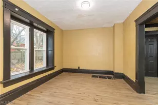 258 Oberlin Ct, Akron, OH 44311 - Photo 6