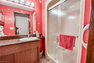 1256 E 331st St, Eastlake, OH 44095 - Photo 12