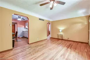1256 E 331st St, Eastlake, OH 44095 - Photo 28