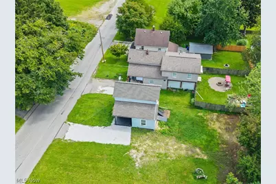 918 Raymond Avenue, Barberton, OH 44203 - Photo 22