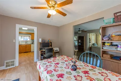 324 Montrose Avenue, Akron, OH 44310 - Photo 10
