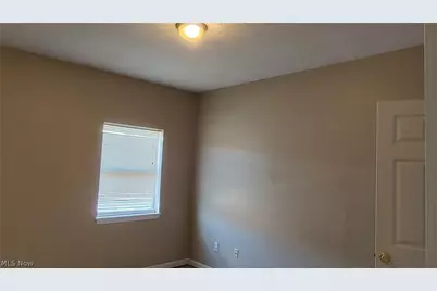 634 Sumner Street #UP, Akron, OH 44311 - Photo 8