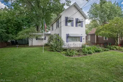 226 9th Street NE, Massillon, OH 44646 - Photo 2
