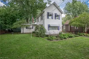 226 9th St NE, Massillon, OH 44646 - Photo 2