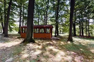 8495 Painesville Warren Rd, Concord Twp, OH 44077 - Photo 30