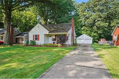 4710 Grover Drive, Youngstown, OH 44512 - Photo 2