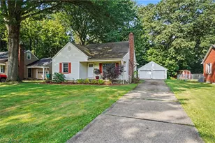 4710 Grover Dr, Youngstown, OH 44512 - Photo 2