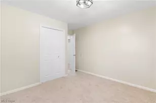 1075 River Rd, Lake Milton, OH 44429 - Photo 20