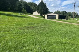 1285 N Dietz Rd, Zanesville, OH 43701 - Photo 4