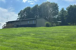 1285 N Dietz Rd, Zanesville, OH 43701 - Photo 2