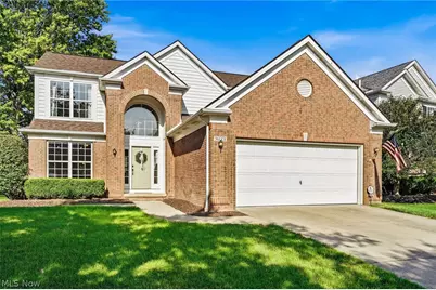 36001 Haverford Place, Avon, OH 44011 - Photo 2