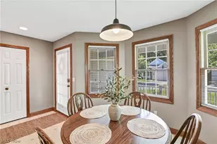 1820 Hampton Run, Grandview Heights, OH 44147 - Photo 18