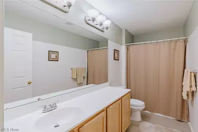 9185 Stonebriar Lane, North Ridgeville, OH 44039 - Photo 32