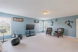 9185 Stonebriar Ln, North Ridgeville, OH 44039 - Photo 36