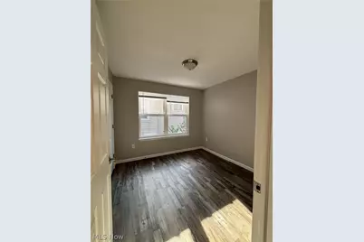 7717 Colgate Avenue, Loveland, OH 44102 - Photo 10